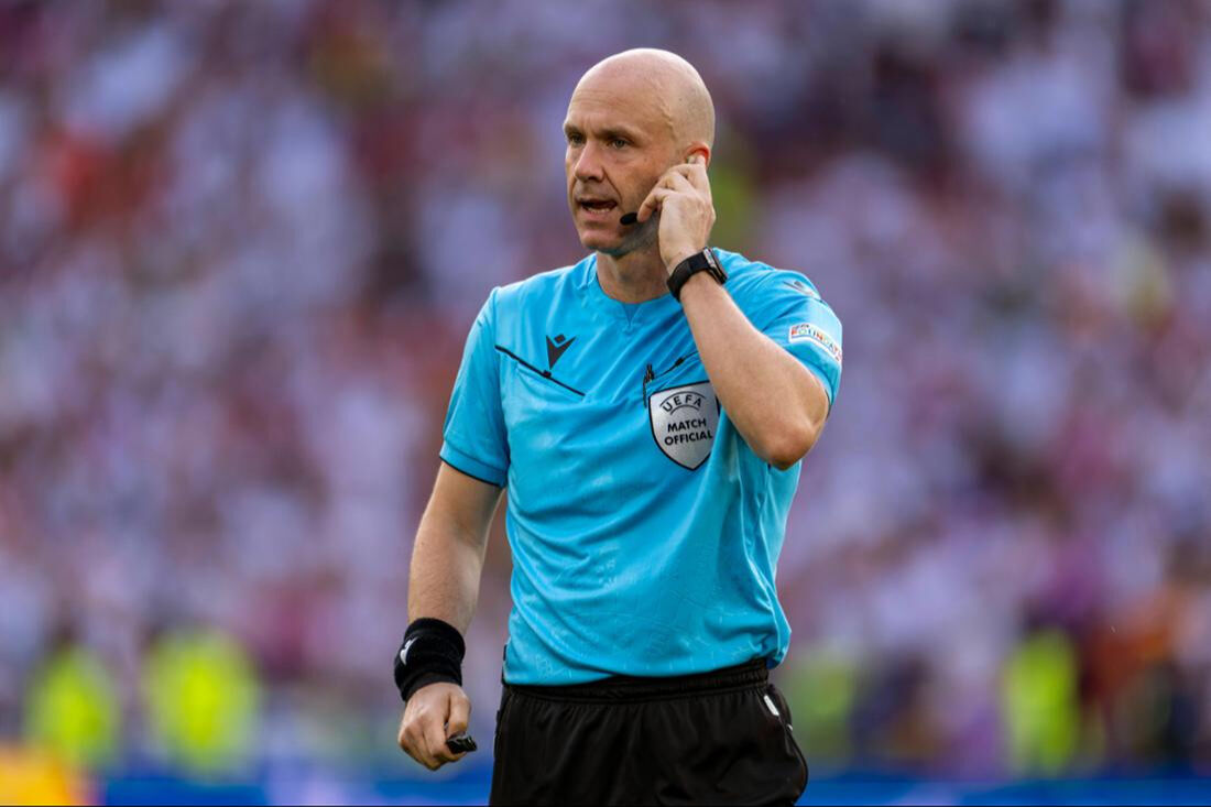 Anthony Taylor kimdir, istatistikleri nasıl, hangi maçları yönetti? Galatasaray - AZ Alkmaar maçını Anthony Taylor yönetecek - 1. Resim