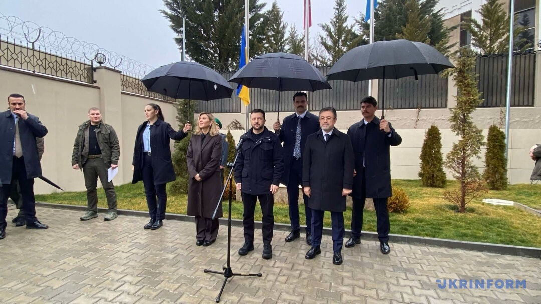 Cumhurbaşkanı Erdoğan ve Ukrayna Devlet Başkanı Zelenskiy hangi konuları masaya yatıracak? - 1. Resim