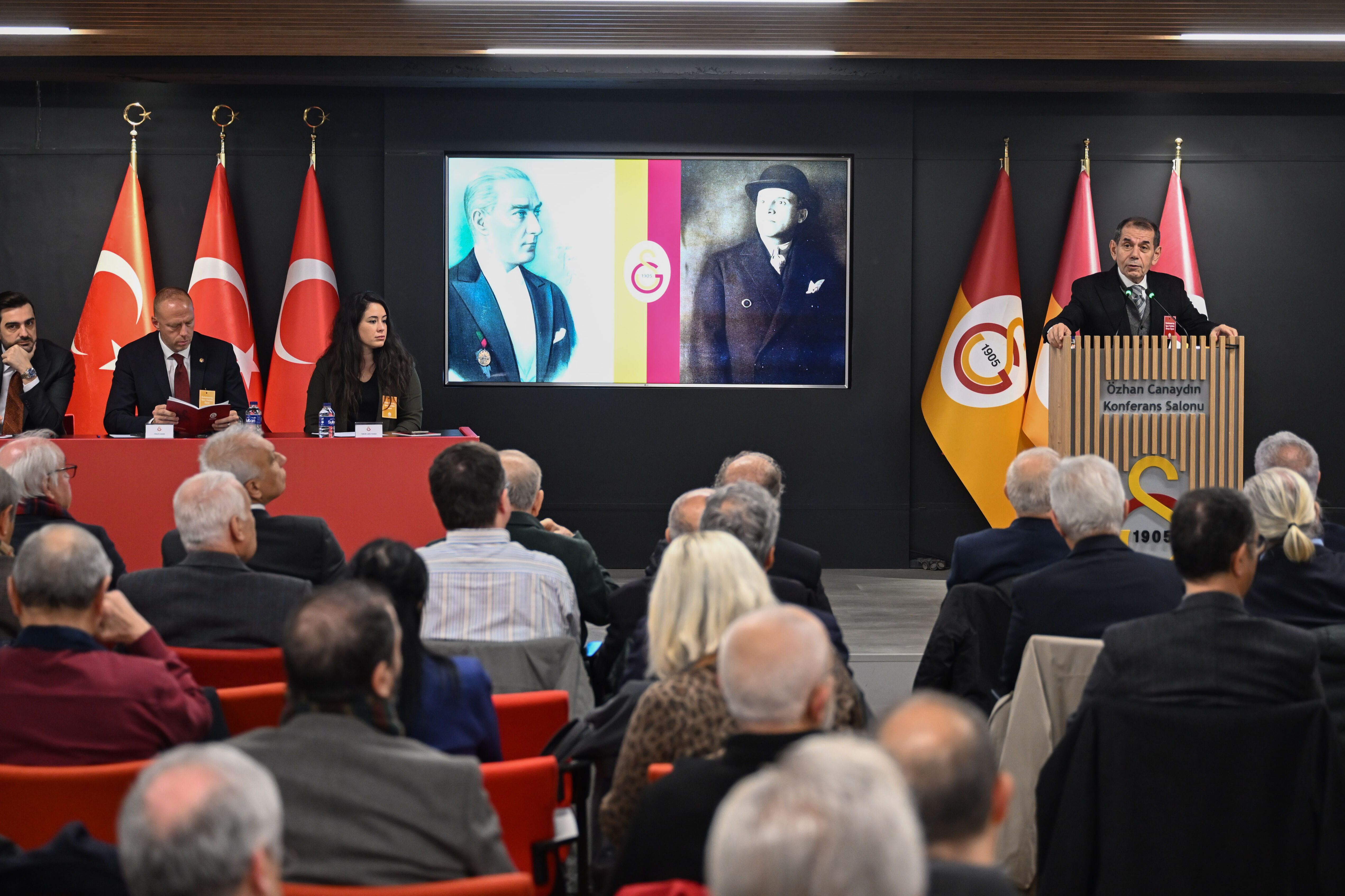 Derbi öncesi ipler gerildi! Dursun Özbek'ten TFF'nin tarihi davetine cevap - 2. Resim