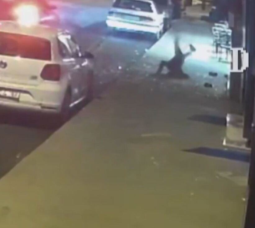 Dövdükleri arkadaşlarını camdan atıp öldürdüler! Aralarında kuzeni de var Dövdükleri arkadaşlarını camdan atıp öldürdüler! Aralarında kuzeni de var - 2. Resim