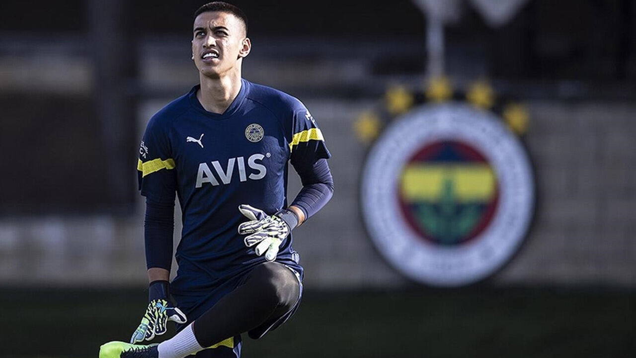 İrfan Can mı Livakovic mi? Mourinho derbi kararını verdi - 1. Resim