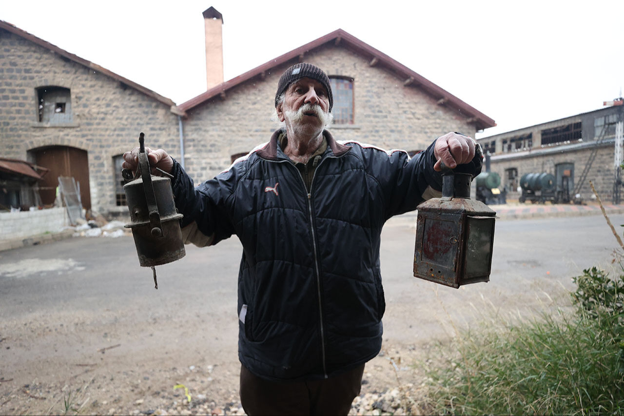 Esad rejimi Hicaz Demir Yolu'nu tahrip etmiş! Şam'daki istasyonla müzenin içler acısı halini ağlayarak anlattı - 1. Resim