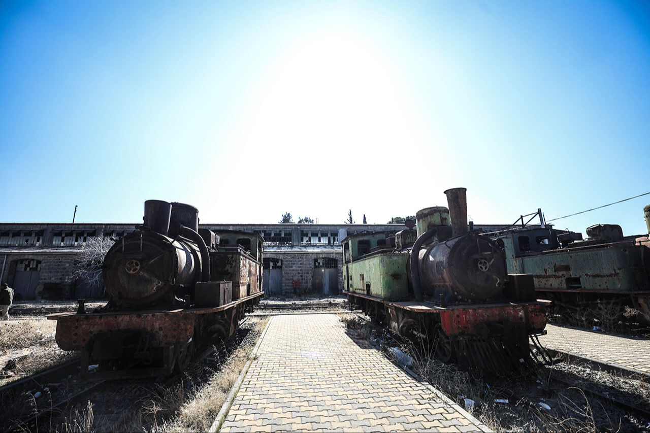 Esad rejimi Hicaz Demir Yolu'nu tahrip etmiş! Şam'daki istasyonla müzenin içler acısı halini ağlayarak anlattı - 9. Resim
