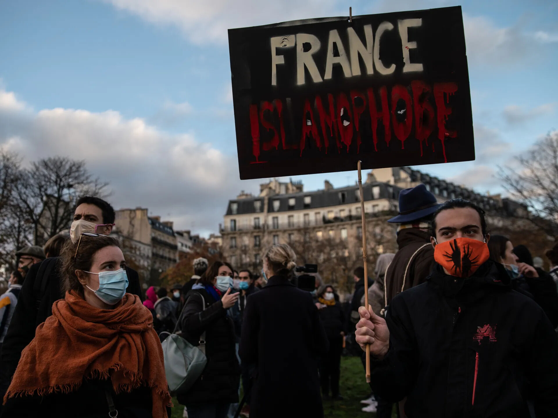 Fransa'dan Müslümanlara yönelik skandal karar! Haksız muamele ve ayrımcılık sınırı aşıyor - 4. Resim