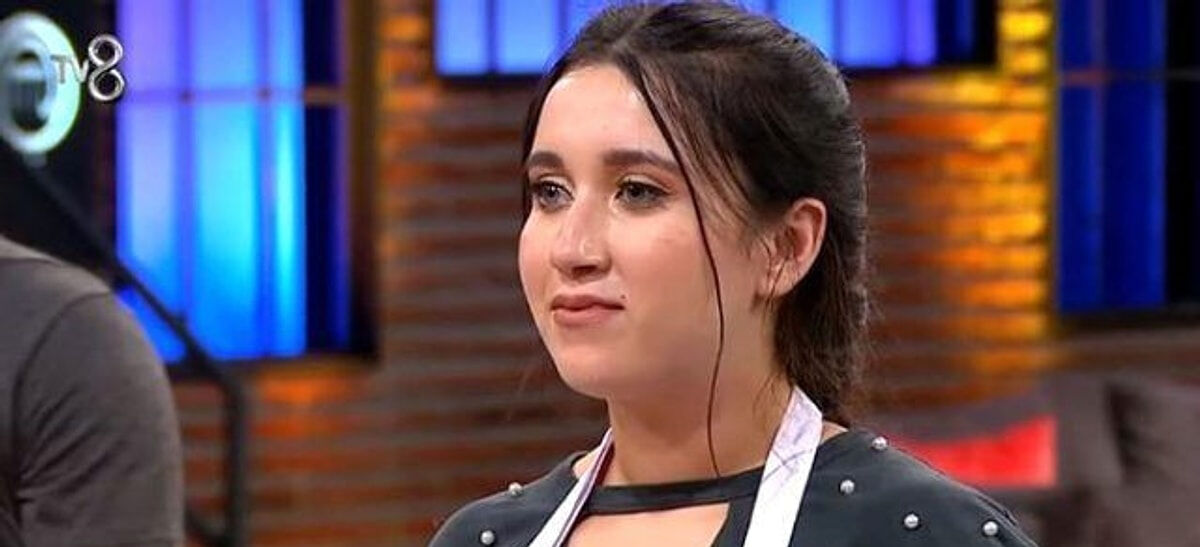 Son hali herkesi şaşırtan MasterChef Eslem bıçaklandı! Babasıyla ilgili şok suçlama Son hali herkesi şaşırtan MasterChef Eslem bıçaklandı! Babasıyla ilgili şok suçlama - 1. Resim