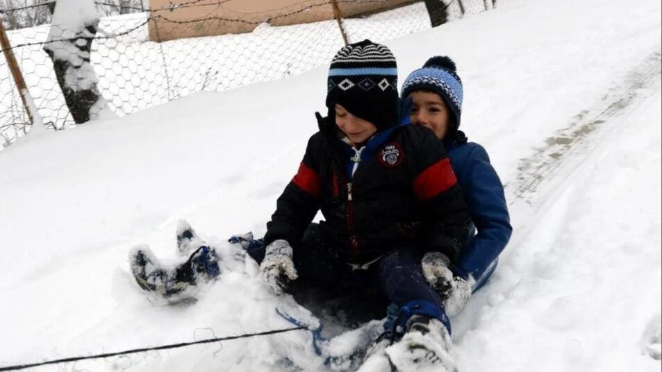 Trabzon'da okullar tatil mi? 19 Şubat valilik duyuruları takip ediliyor! - 4. Resim