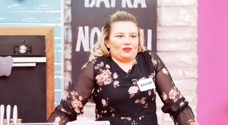 20 Şubat Gelinim Mutfakta kim birinci oldu? Puan durumu ve çeyrek altını kazanan isim 20 Şubat Gelinim Mutfakta kim birinci oldu? Puan durumu ve çeyrek altını kazanan isim - 3. Resim