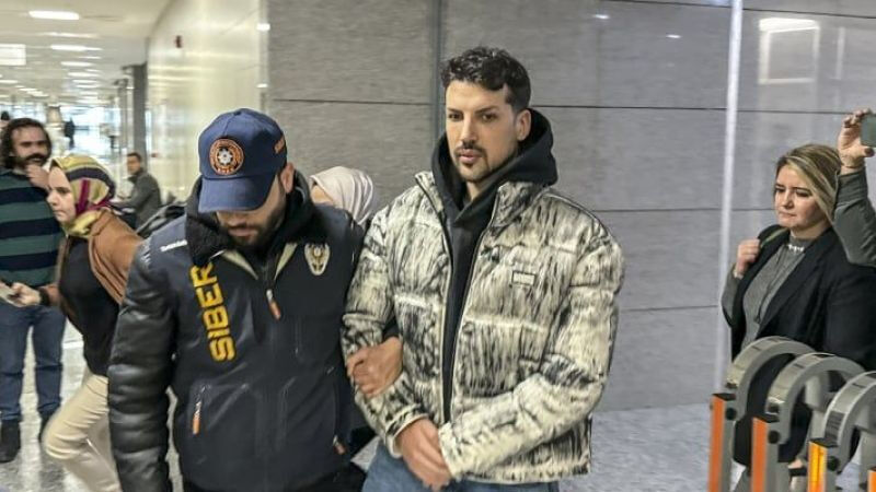 8 Ocak'tan beridir cezaevindeydi! Kerimcan Durmaz tahliye edildi Ünlü isimle ilgili yeni gelişme - 3. Resim