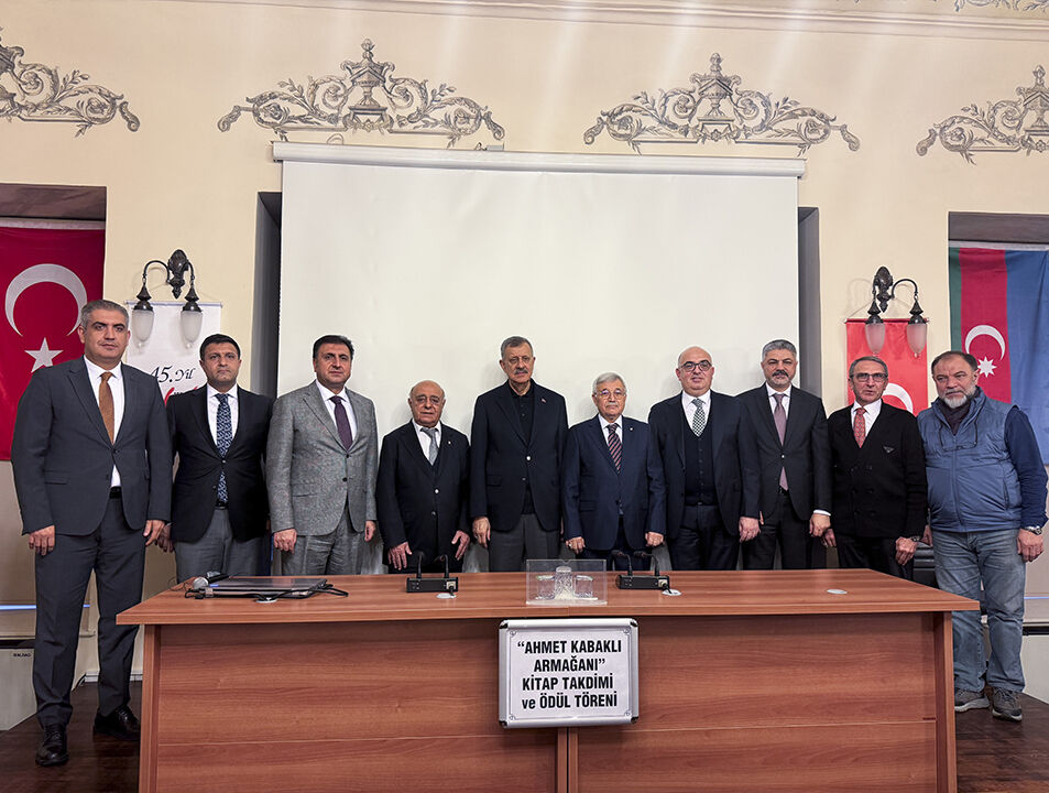Ahmet Kabaklı unutulmadı! Türk Edebiyatı Vakfı doğumunun 100. yılına özel ödül - 1. Resim