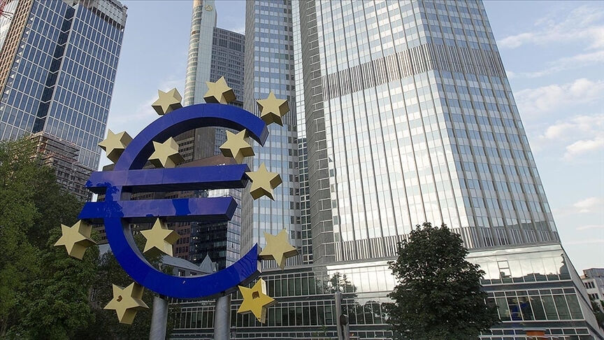 Faiz politikası ters tepti! Avrupa Merkez Bankası tarihinin en büyük zararını açıkladı Faiz politikası ters tepti! Avrupa Merkez Bankası tarihinin en büyük zararını açıkladı - 1. Resim