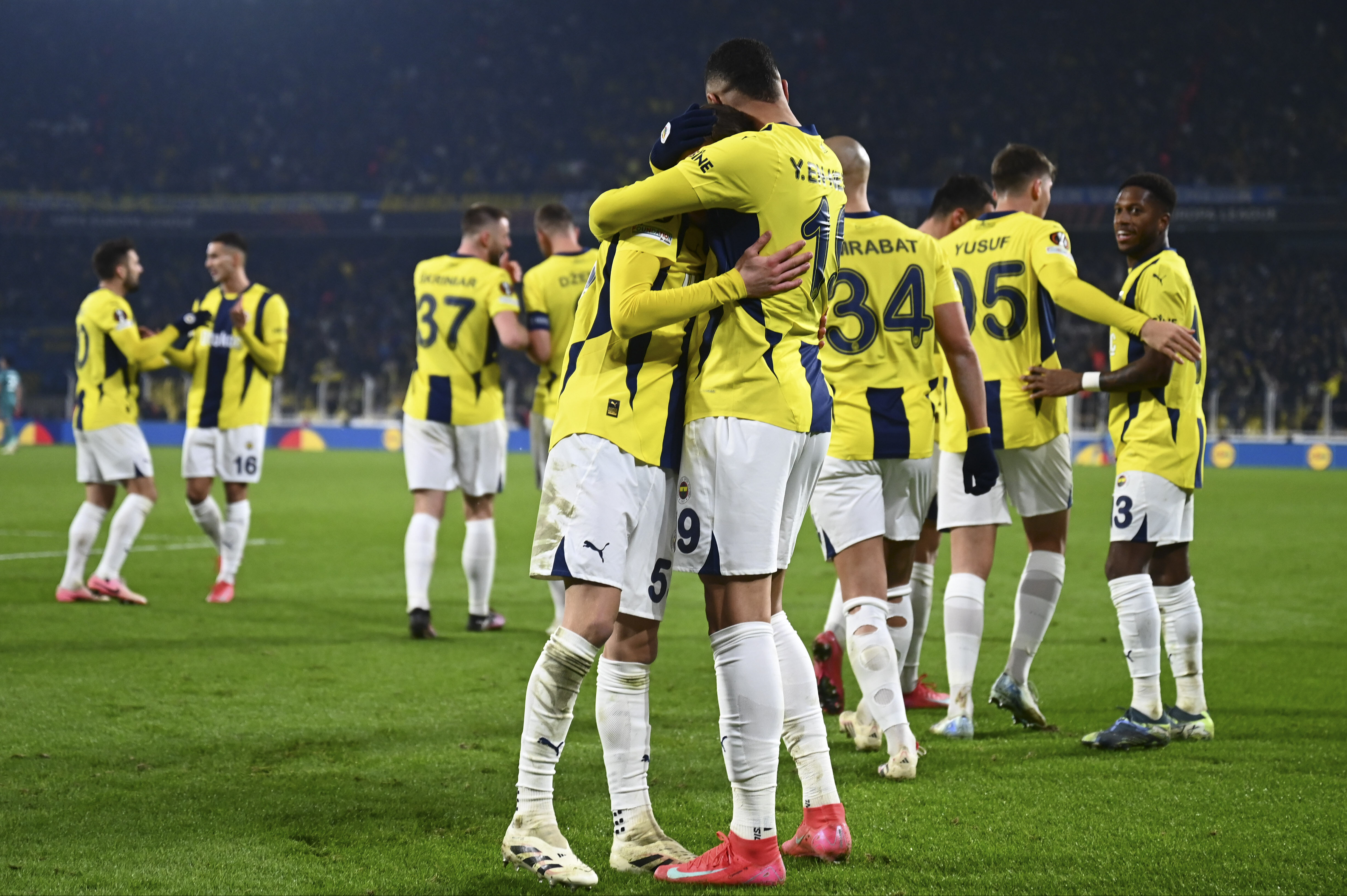 Fenerbahçe Anderlecht deplasmanında! İşte muhtemel 11'ler ve son detaylar Fenerbahçe Anderlecht deplasmanında! İşte muhtemel 11'ler ve son detaylar - 1. Resim
