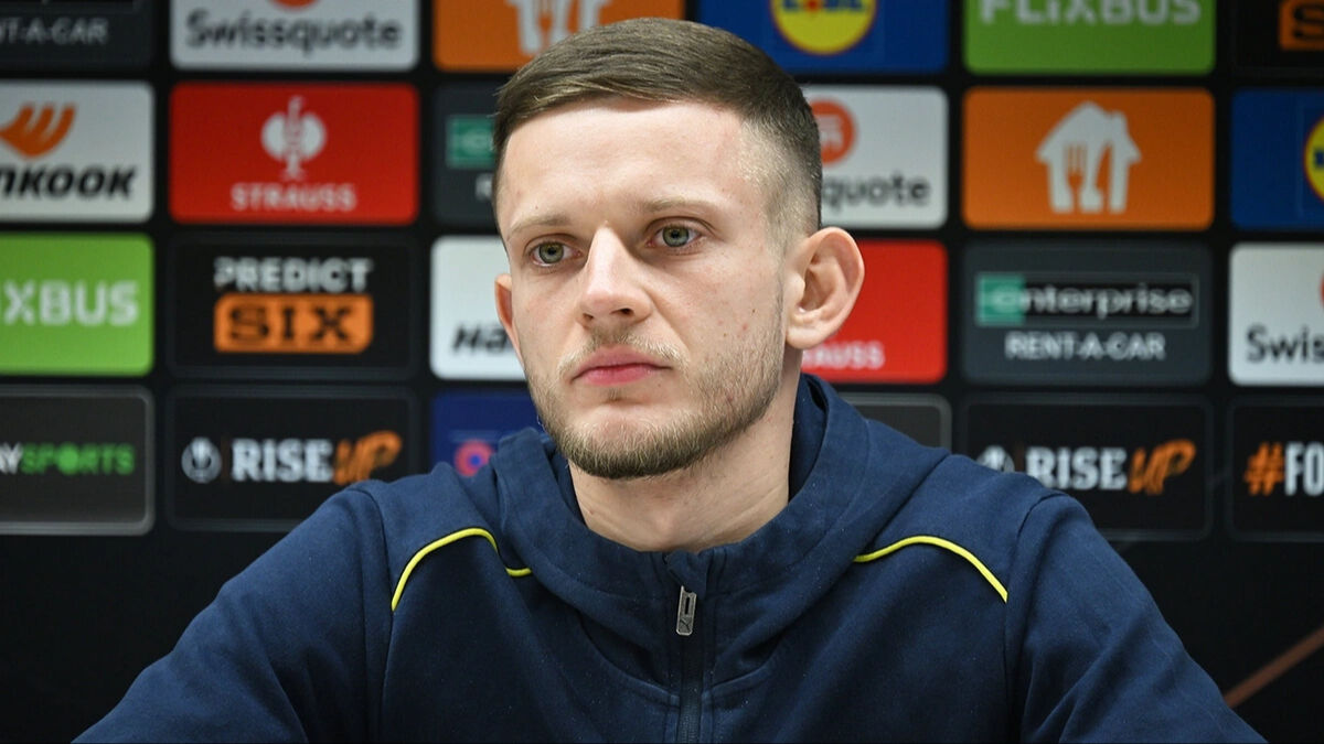 Jose Mourinho ve Sebastian Szymanski'den RSC Anderlecht maçı öncesi açıklamalar! Jose Mourinho ve Sebastian Szymanski'den RSC Anderlecht maçı öncesi açıklamalar! - 3. Resim