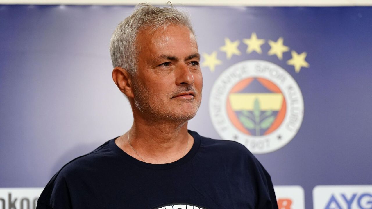 Mourinho son dönemdeki başarılı sonuçların perde arkasını açıkladı: Takımım aile oldu