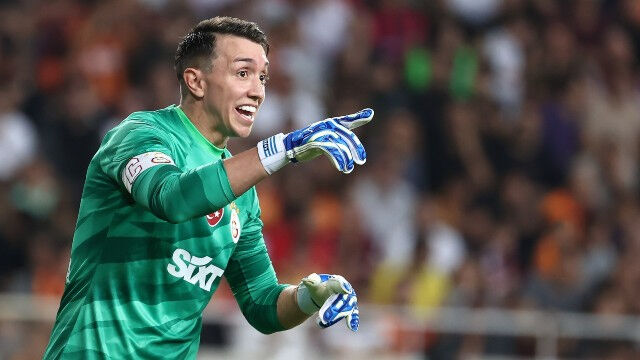 Muslera cezalı mı? Az Alkmaar Galatasaray maç kadrosu ilk 11'de beklenen isimler belli oldu! - 1. Resim