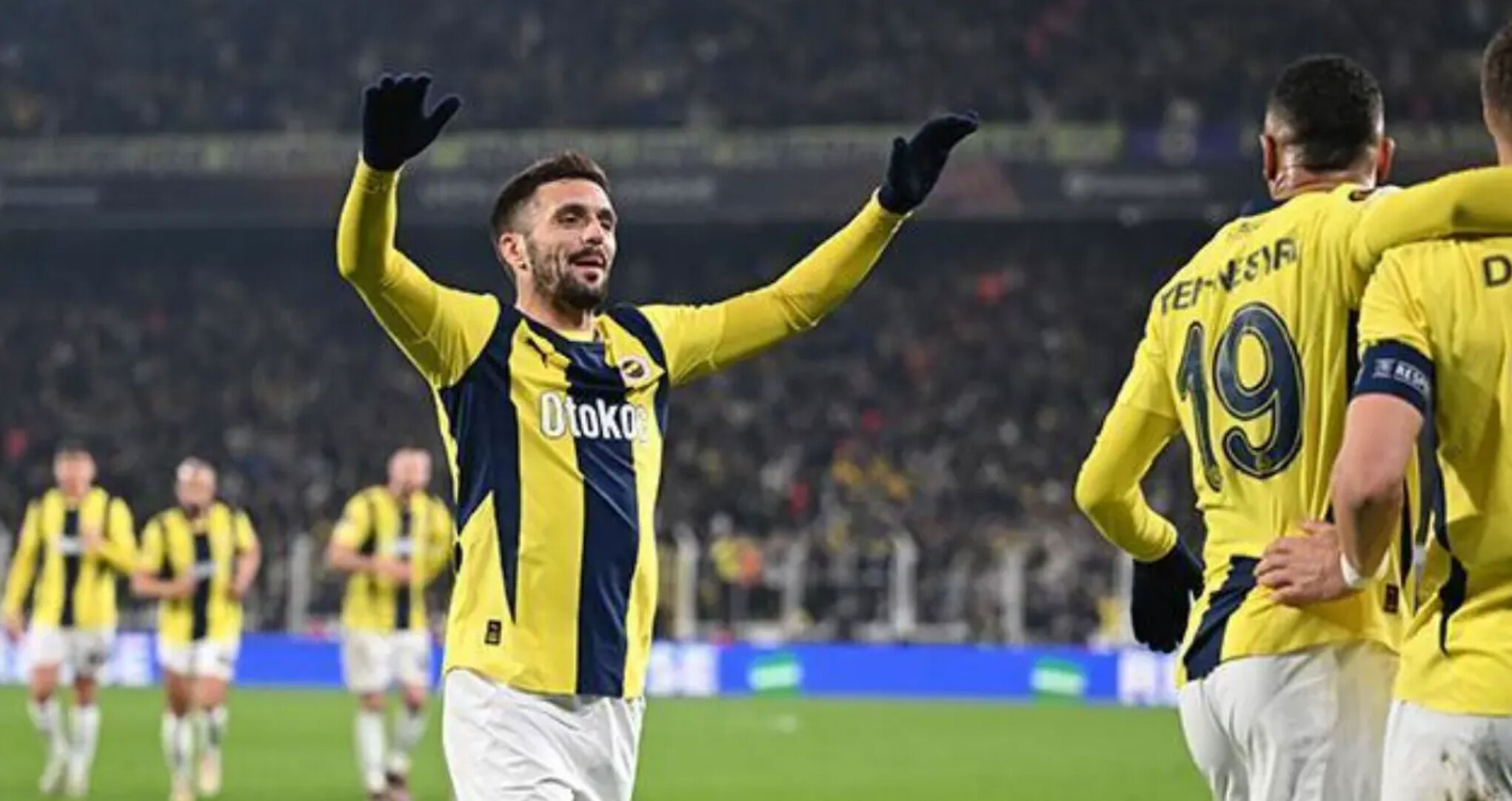 Sandro Scharer istatistikleri nasıl, hangi maçları yönetti? Anderlecht Fenerbahçe maçının hakemi Sandro Scharer oldu! Sandro Scharer istatistikleri nasıl, hangi maçları yönetti? Anderlecht Fenerbahçe maçının hakemi Sandro Scharer oldu! - 5. Resim