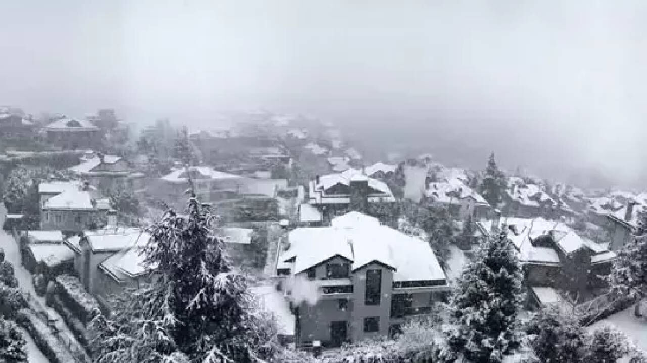 Ünlü şarkıcı Ceylan lüks evinin manzarasını paylaştı! Gören herkes aynı yorumu yaptı - 4. Resim