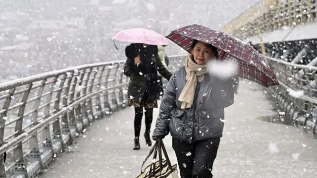 Yarın İstanbul'da kar var mı, İstanbul'da okullar tatil olacak mı? İstanbul haftalık hava durumu Yarın İstanbul'da kar var mı, İstanbul'da okullar tatil olacak mı? İstanbul haftalık hava durumu - 3. Resim