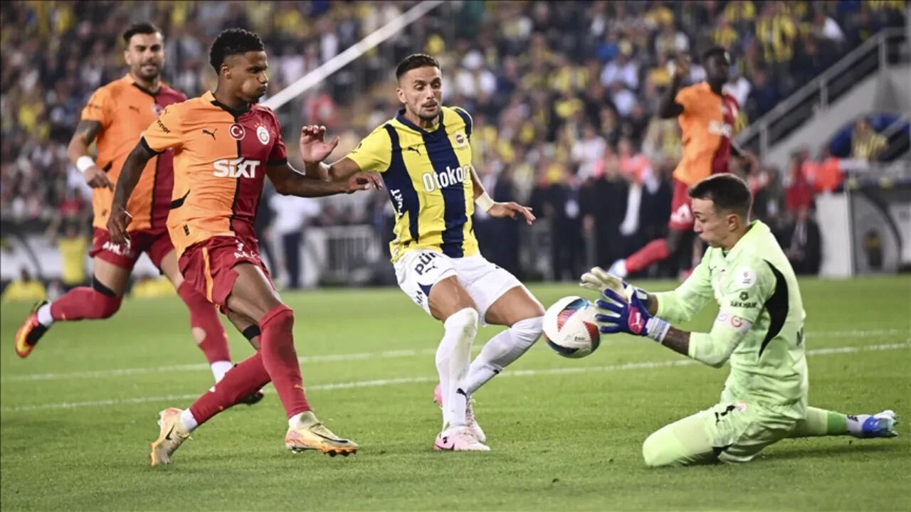 Derbi hakemi kim oldu, Vincic neden derbiye atandı? TFF Başkanı İbrahim Hacıosmanoğlu açıkladı! Derbi hakemi kim oldu, Vincic neden derbiye atandı? TFF Başkanı İbrahim Hacıosmanoğlu açıkladı! - 1. Resim