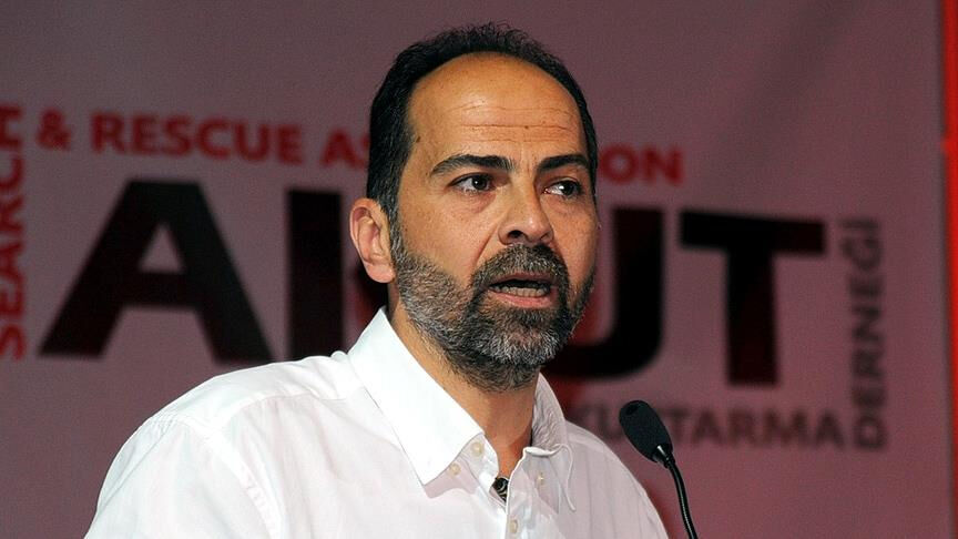 Nasuh Mahruki kimdir? Eski AKUT başkanına 11 ay 20 gün hapis cezası! - 1. Resim