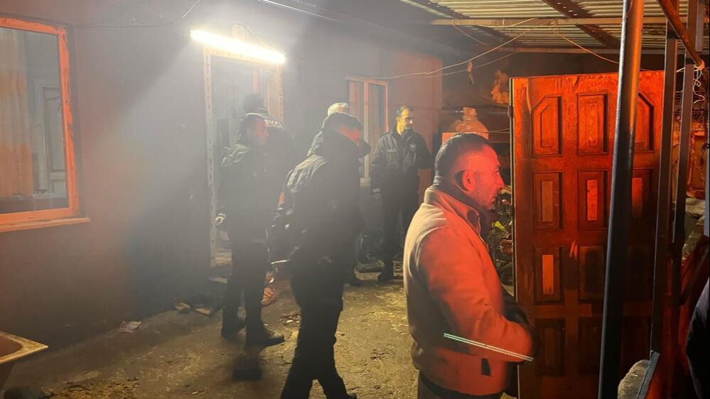 Sakarya'da korkunç olay! 11 yaşındaki kız evde ölü bulundu, babası gözaltında - 1. Resim