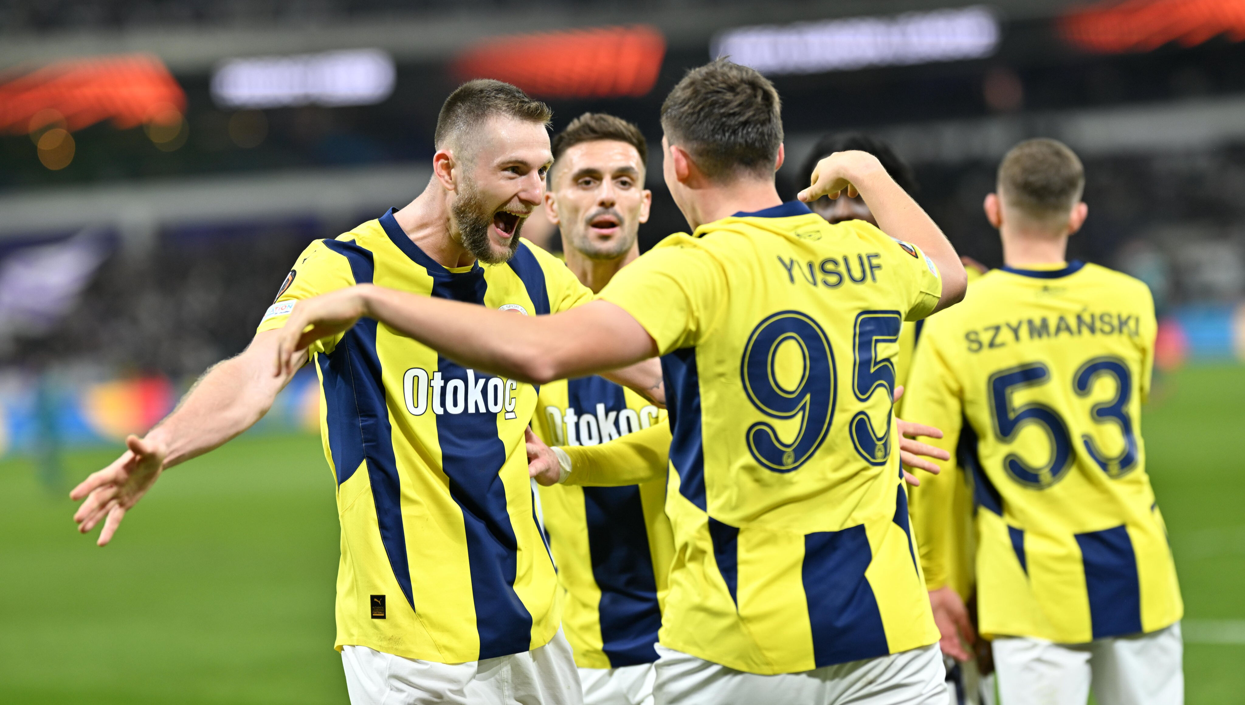 UEFA Avrupa Ligi kura çekimi ne zaman, saat kaçta? UEFA Şampiyonlar Ligi, Avrupa Ligi ve Konferans Ligi'nde son 16 turu eşleşmeleri UEFA Avrupa Ligi kura çekimi ne zaman, saat kaçta? UEFA Şampiyonlar Ligi, Avrupa Ligi ve Konferans Ligi'nde son 16 turu eşleşmeleri - 5. Resim