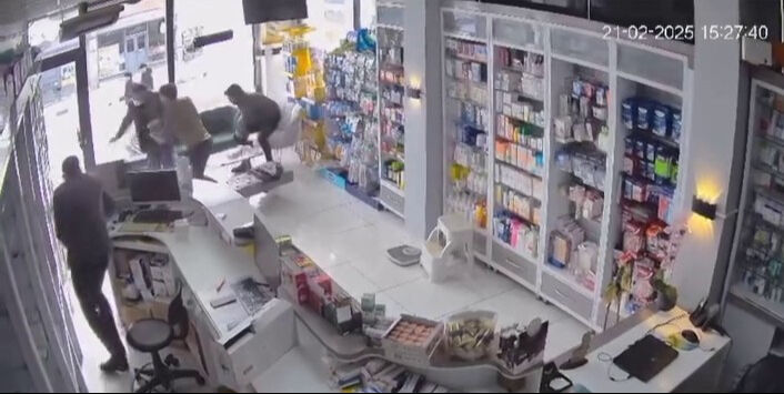 Erzurum'da korkutan bir deprem meydana gelmişti! Vatandaşların yaşadığı panik anlarının görüntüleri ortaya çıktı Erzurum'da korkutan bir deprem meydana gelmişti! Vatandaşların yaşadığı panik anlarının görüntüleri ortaya çıktı - 1. Resim