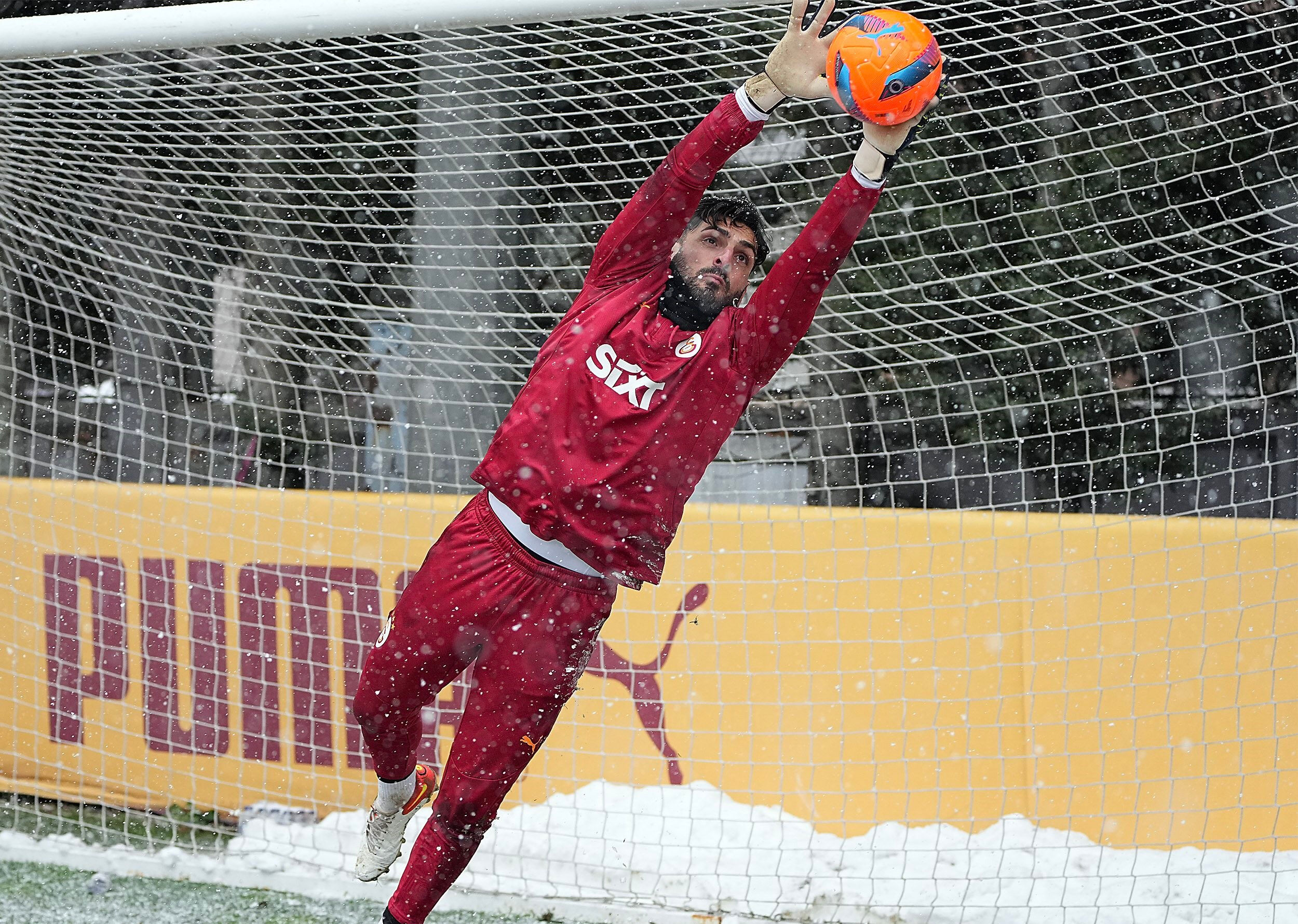Galatasaray, derbi hazırlıklarını sürdürdü - 2. Resim
