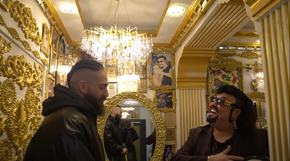 Kobra Murat evi ilk kez görüntülendi!  Şaşaalı lüks evde yok yok... Tuvaleti görenler şaştı kaldı Kobra Murat evinin kapılarını açtı!  Şaşaalı lüks evde yok yok! Tuvaleti görenler şaştı kaldı - 1. Resim