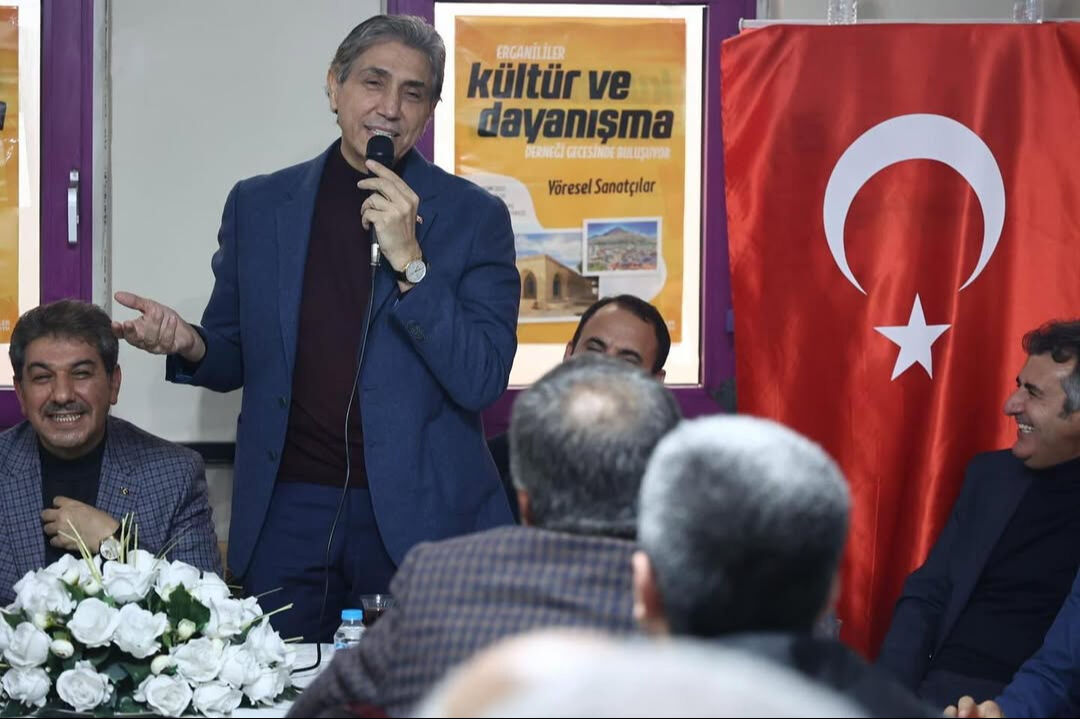 Mustafa Demir kimdir? AK Parti MKYK üyesi oldu Mustafa Demir kimdir? AK Parti MKYK üyesi oldu - 1. Resim