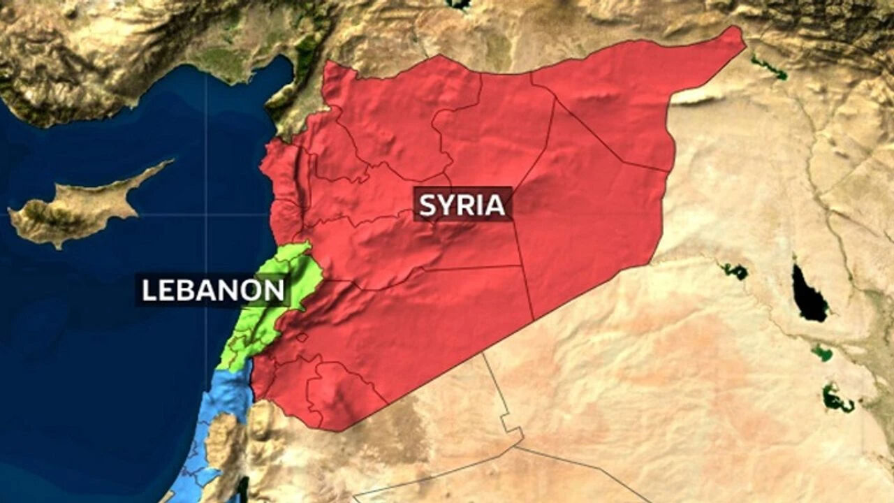 Suriye-Lübnan sınırında ortalık karıştı! Hava saldırısında bomba yağdı Suriye-Lübnan sınırında ortalık karıştı! Hava saldırısında bomba yağdı - 1. Resim