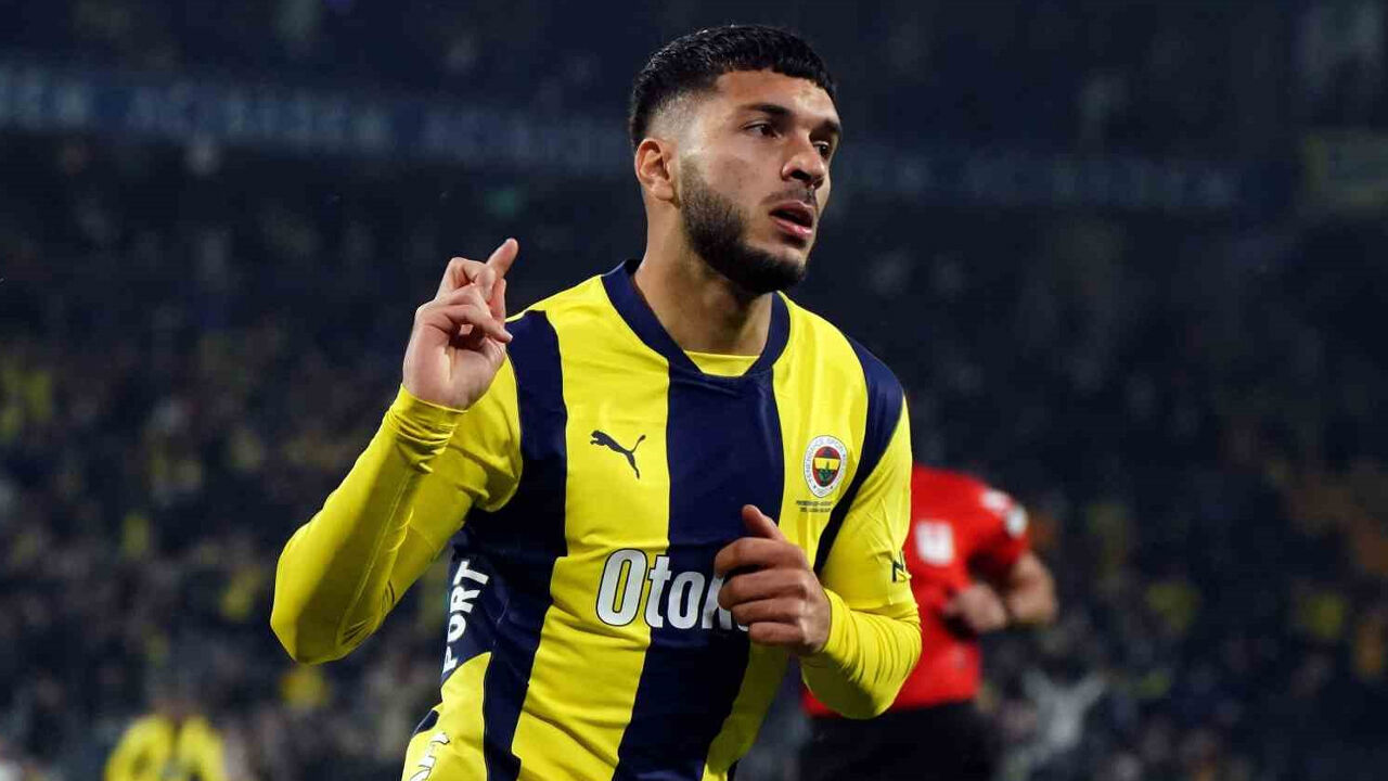 Avrupa'nın devleri derbide tribünde! 6 futbolcuyu bizzat takip edecekler - 1. Resim