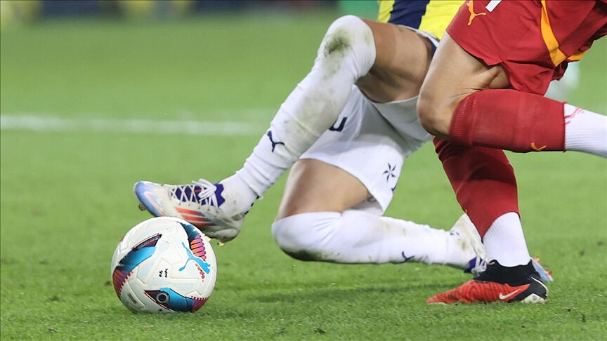 Galatasaray Fenerbahçe maç kadrosu belli oldu mu? Derbide ilk 11'ler açıklandı Galatasaray Fenerbahçe maç kadrosu belli oldu mu? Derbide muhtemel ilk 11'ler - 1. Resim