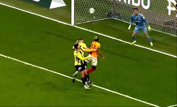 Galatasaray - Fenerbahçe maçı kaç kaç bitti? gs fb maç özeti - 4. Resim