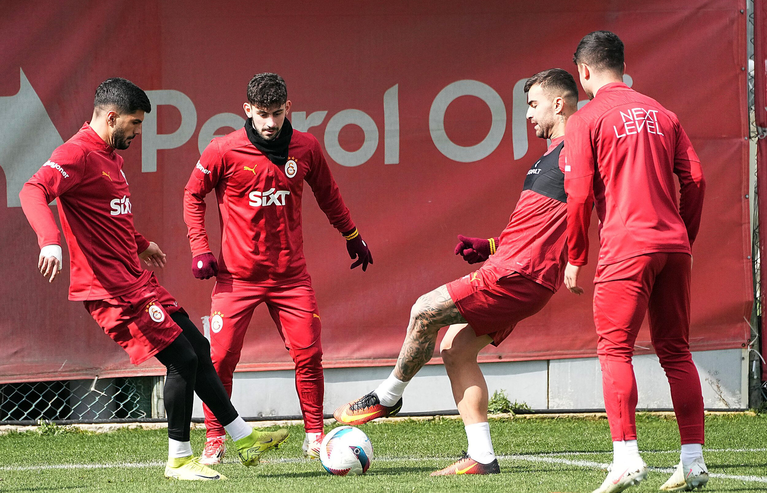 Okan Buruk'un derbi planı belli oldu! 