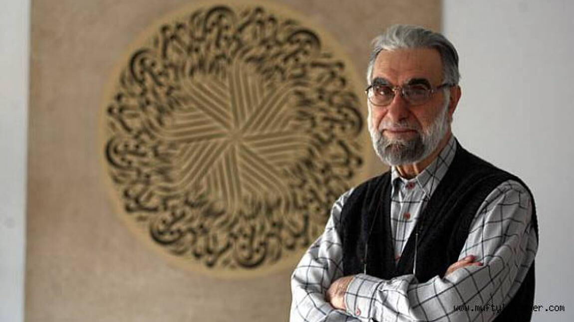 Şeyhü’l-Hattatin Hasan Çelebi vefat etti! 'Bu modası geçmiş şeyle niçin uğraşıyorsunuz?' diyerek anlatmıştı - 1. Resim