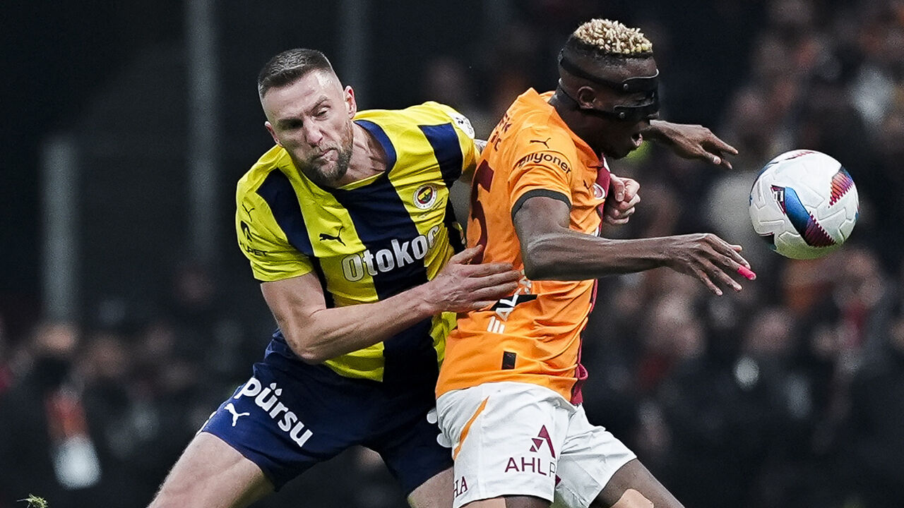 CANLI | Galatasaray - Fenerbahçe - 1. Resim