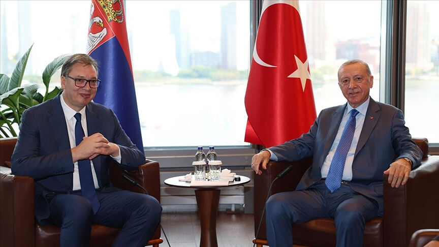 Cumhurbaşkanı Erdoğan, Sırp mevkidaşı Vucic ile görüştü! Kaza için geçmiş olsun dileklerini iletti Cumhurbaşkanı Erdoğan, Sırp mevkidaşı Vucic ile görüştü! Kaza için geçmiş olsun dileklerini iletti - 1. Resim