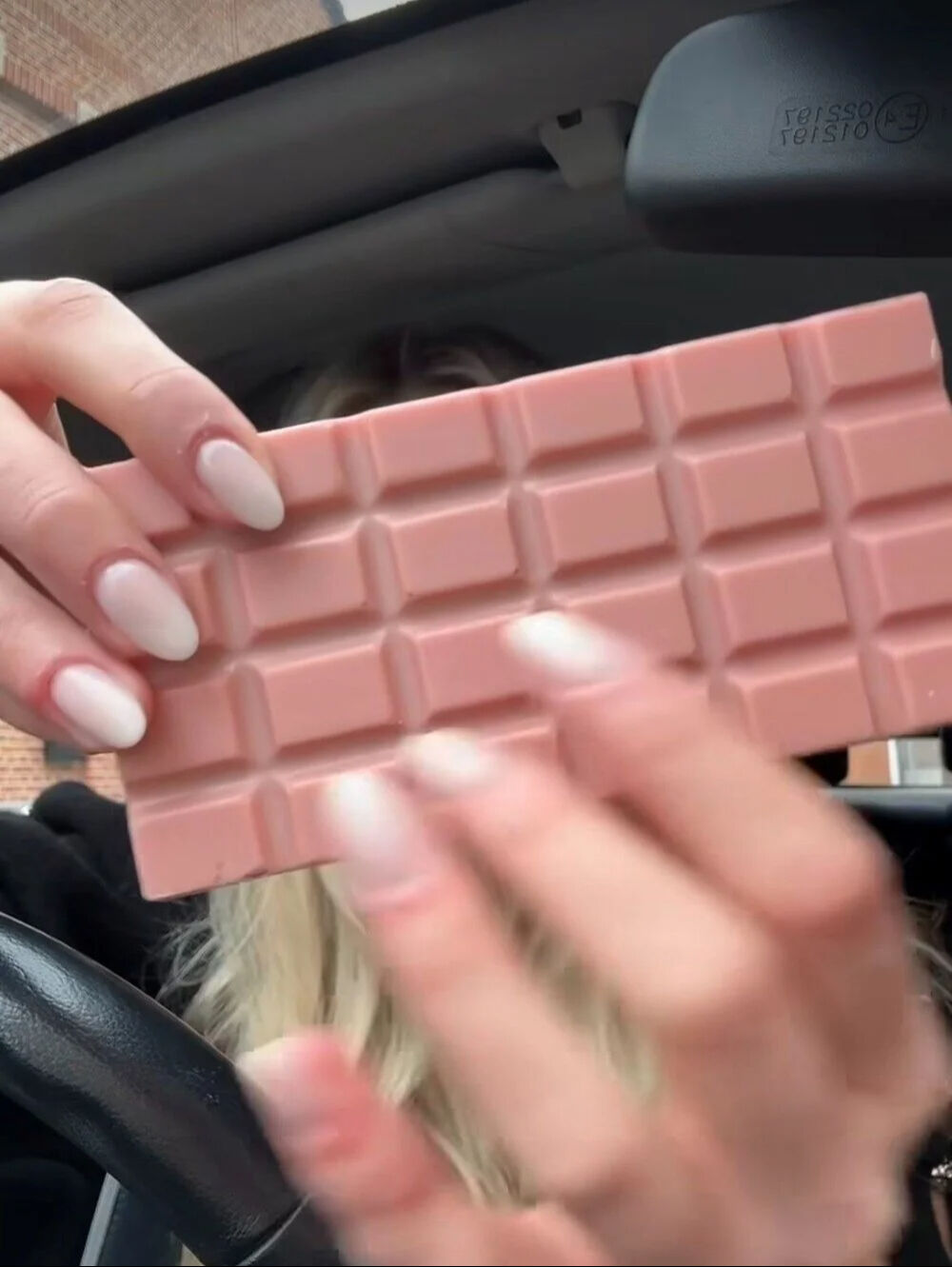 Melek Saçlı Çikolata: Dubai Çikolatası'nın tahtını sarsan yeni trend! - 3. Resim