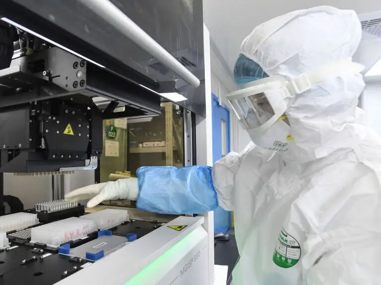 Rus medyasından çarpıcı iddia: ABD, Türkiye'ye komşu bölgede virüsle oynuyor Rus medyasından çarpıcı iddia: ABD, Türkiye'ye komşu bölgede virüsle oynuyor - 2. Resim