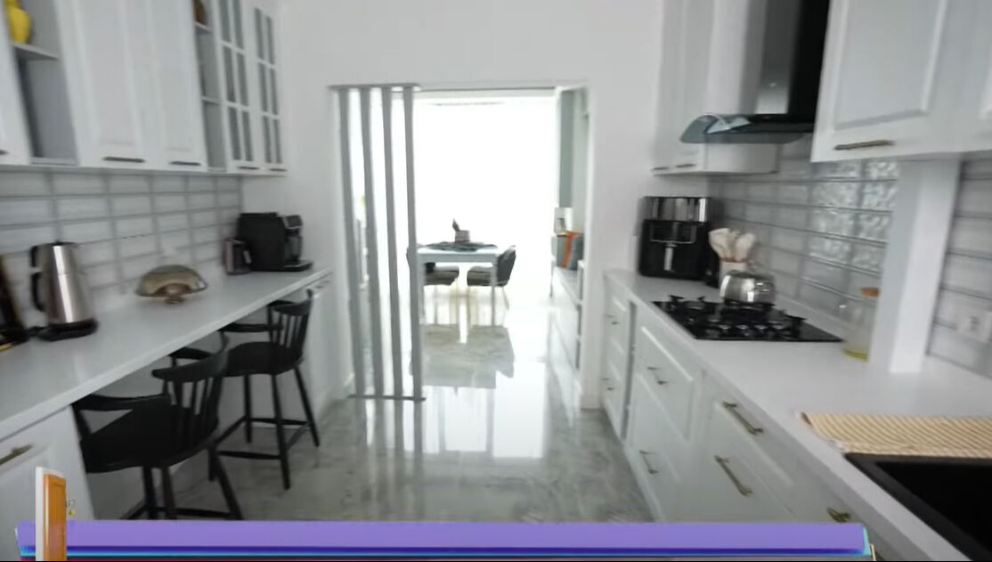 Survivor’ın yıldız ismi Merve Aydın evinin kapılarını açtı! Mütevazi evi çok konuşuldu - 5. Resim