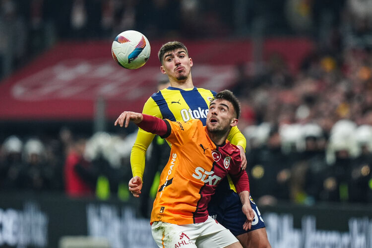 Uğur Karakullukçu, o oyuncuyu açıkladı! Okan Buruk üzerini çizdi Uğur Karakullukçu, o oyuncuyu açıkladı! Okan Buruk üzerini çizdi - 3. Resim