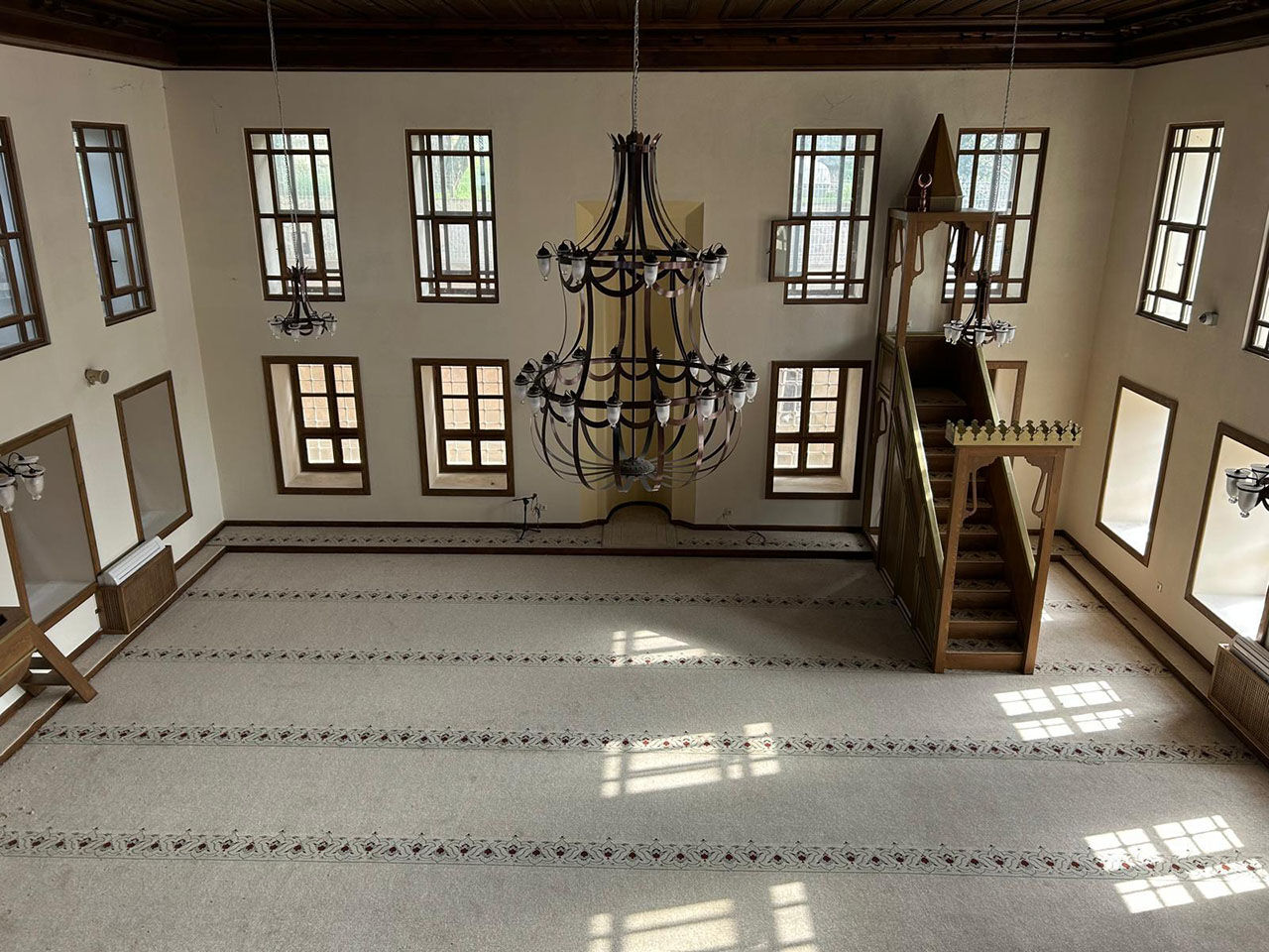 250 yıllık cami ramazana yetişti! Silahtar Abdurrahman Ağa Camii 28 Şubat günü ibadete açılacak 250 yıllık cami ramazana yetişti! Silahtar Abdurrahman Ağa Camii 28 Şubat günü ibadete açılacak - 3. Resim