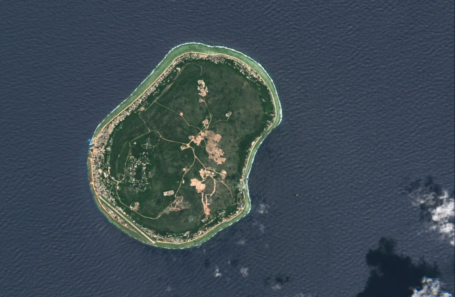 İklim krizi yüzünden vatandaşlık satışa çıktı! Nauru Cumhurbaşkanı 'mecburuz' dedi - 1. Resim