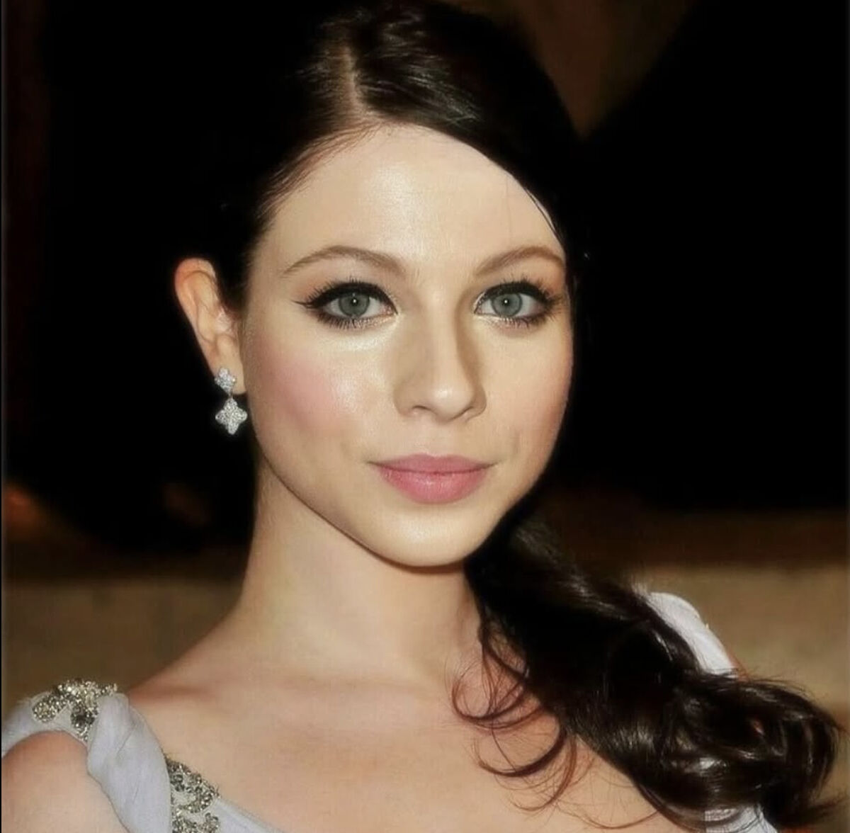 Michelle Trachtenberg kimdir, neden öldü? Gossip Girl'ün Georgina'sıydı Michelle Trachtenberg kimdir, neden öldü? Gossip Girl'ün Georgina'sıydı - 1. Resim