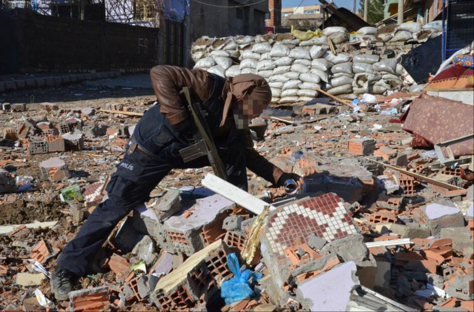 41 yıldır kan döken PKK'nın sonu geliyor! İşte bebek katili örgütün dünden bugüne bıraktığı acılar - 4. Resim
