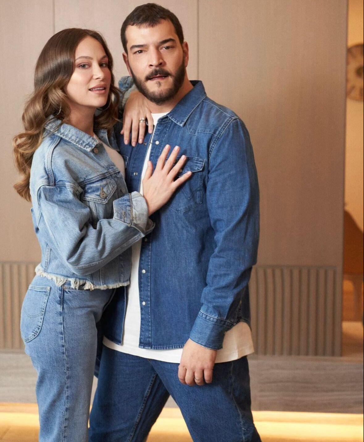 Çağrı Şensoy ile Buse Arslan bebeklerinin ismini açıkladı! Sosyal medyada beğeni yağdı - 2. Resim