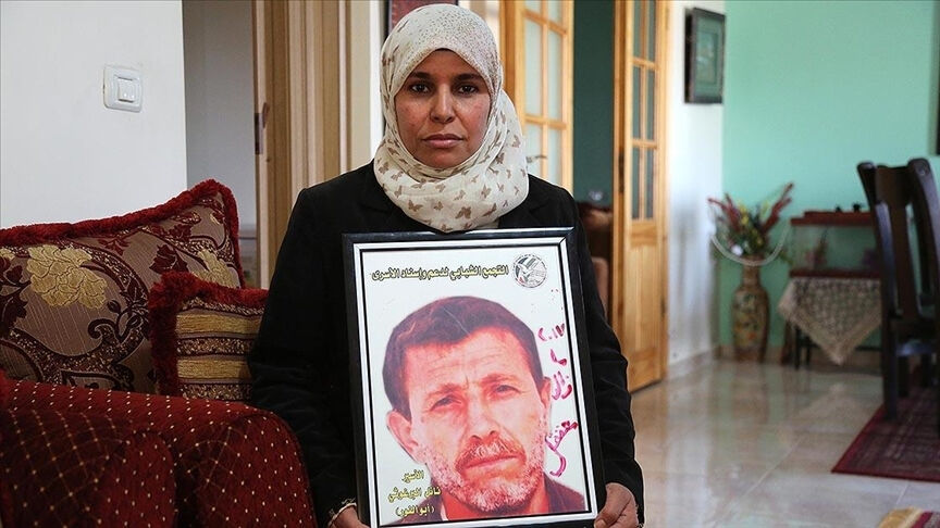 Dünyanın en uzun siyasi tutuklusu serbest bırakıldı: Filistinli esirlerin lideri Nail Bergusi Dünyanın en uzun siyasi tutuklusu serbest bırakıldı: Filistinli esirlerin lideri Nail Bergusi - 1. Resim