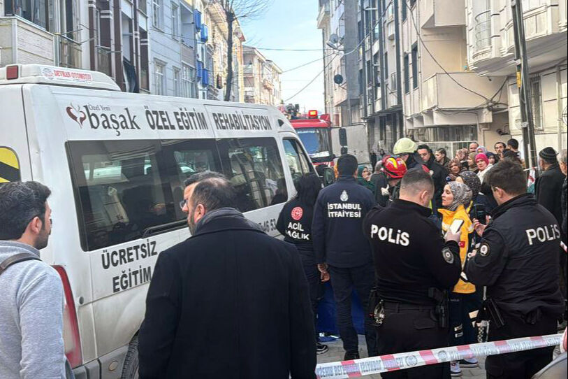 Esenyurt'ta dehşete düşüren kaza! Minibüs 5 yaşındaki çocuğun üstünden geçti - 2. Resim