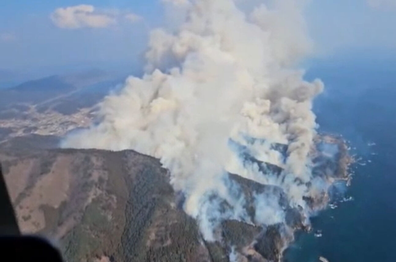 Japonya’da tehlike büyüyor! 600 hektarlık alan küle döndü, tahliyeler sürüyor Japonya’da tehlike büyüyor! 600 hektarlık alan küle döndü, tahliyeler sürüyor - 1. Resim