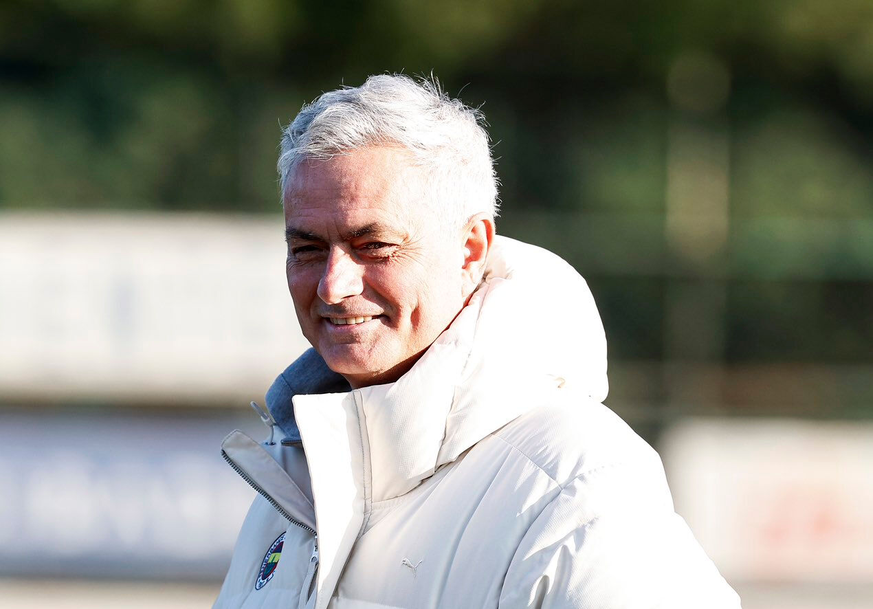 'Maymun' ifadesiyle kendini ateşe atan Mourinho'ya destek yağıyor! - 1. Resim